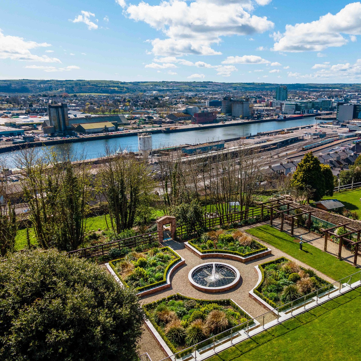 The Montenotte (The Woodland Suite) image 10