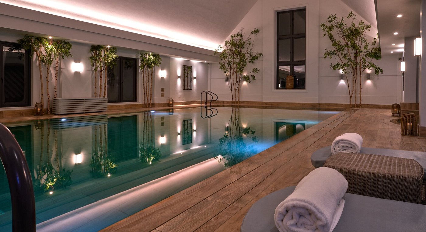 Calcot & Spa (Comfy Room) image 5