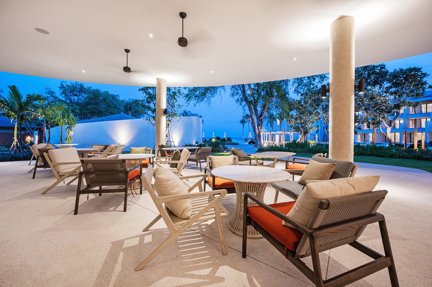 VALA Hua Hin (King Room with Sea View) image 4