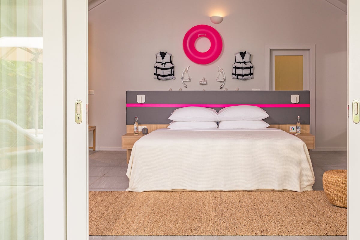 Ocean Overwater Villa The Standard, Huruvalhi Mald image 5