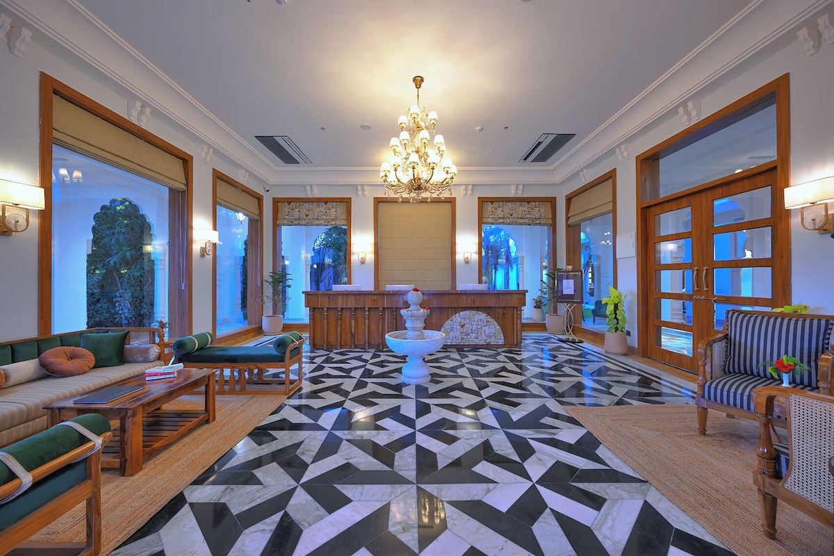 Deluxe Room, Ranthambore Bagh Palace image 7
