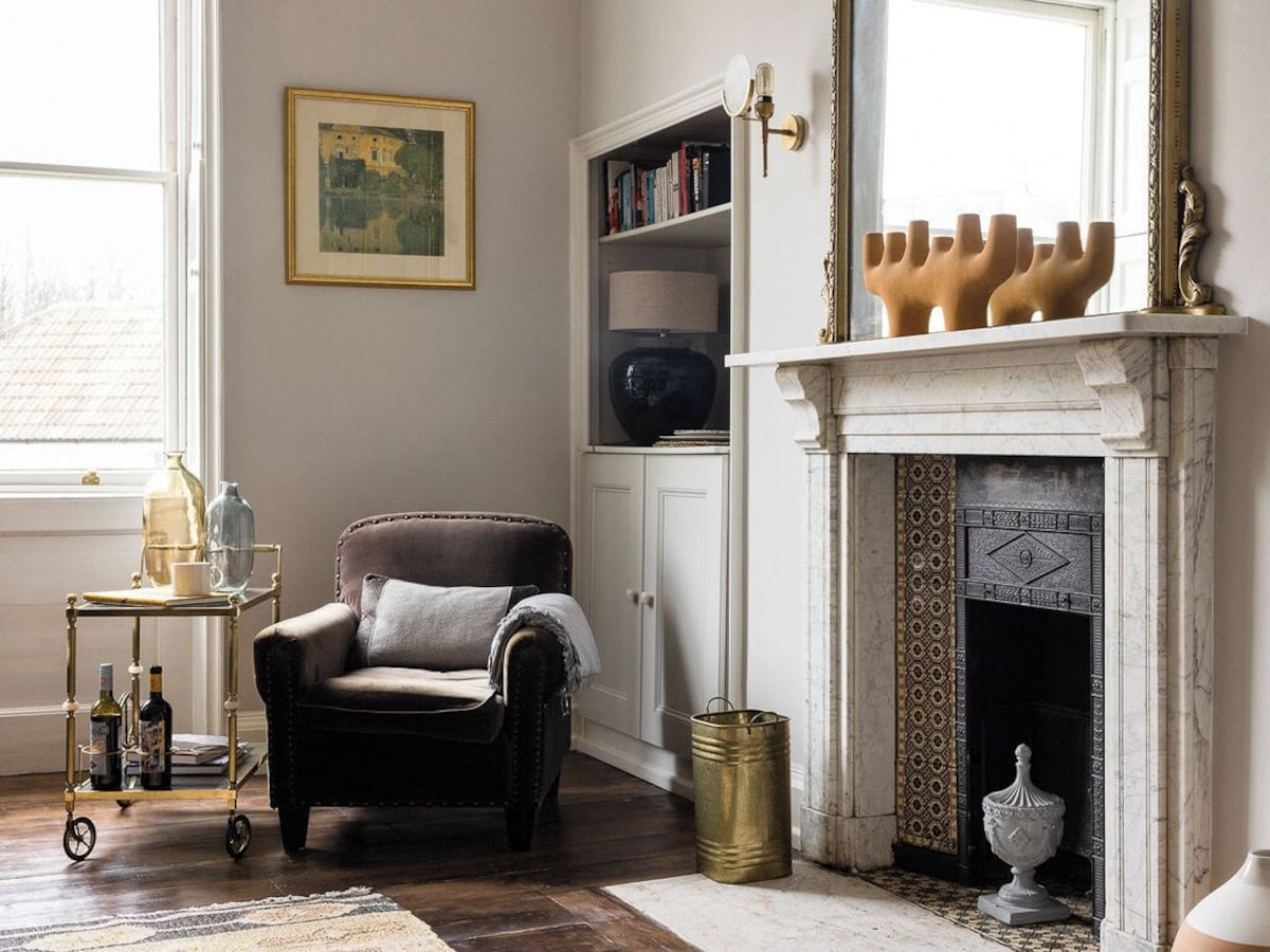 Beautiful Georgian Apartment in the Centre of Bath image 3