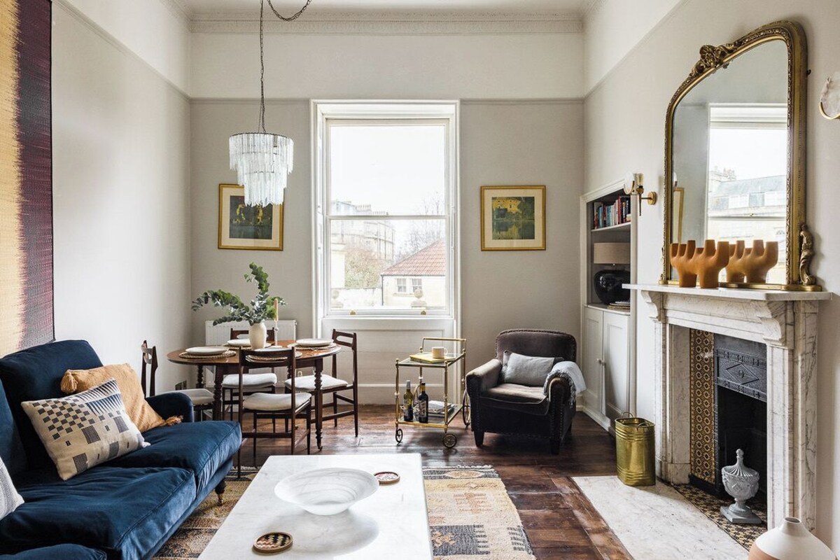 Beautiful Georgian Apartment in the Centre of Bath image 10