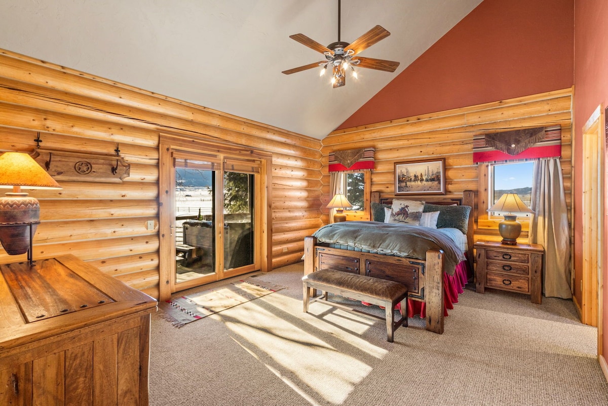 Yellowstone Log Chalet image 5