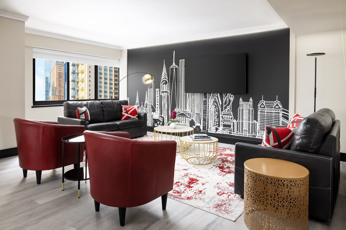 Standard Room, 1 King Bed, The Manhattan image 3