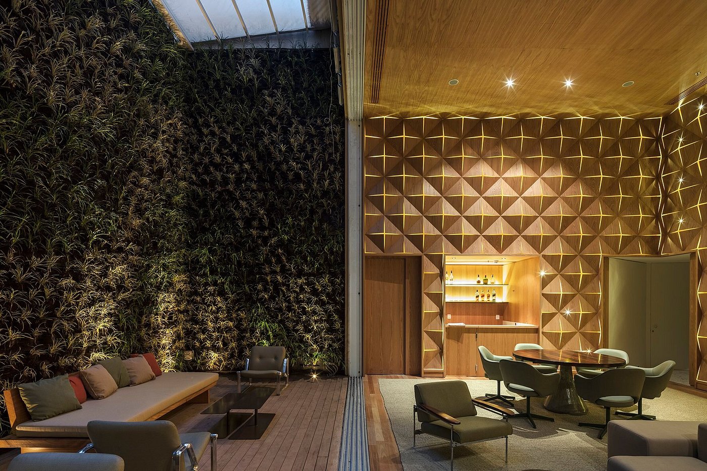 Emiliano São Paulo (Luxury Double Room) image 5