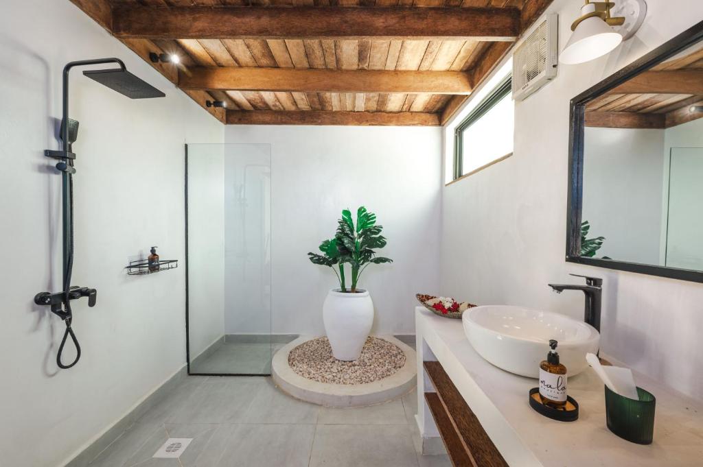Mala Boutique Hotel (Suite with Garden View) image 5