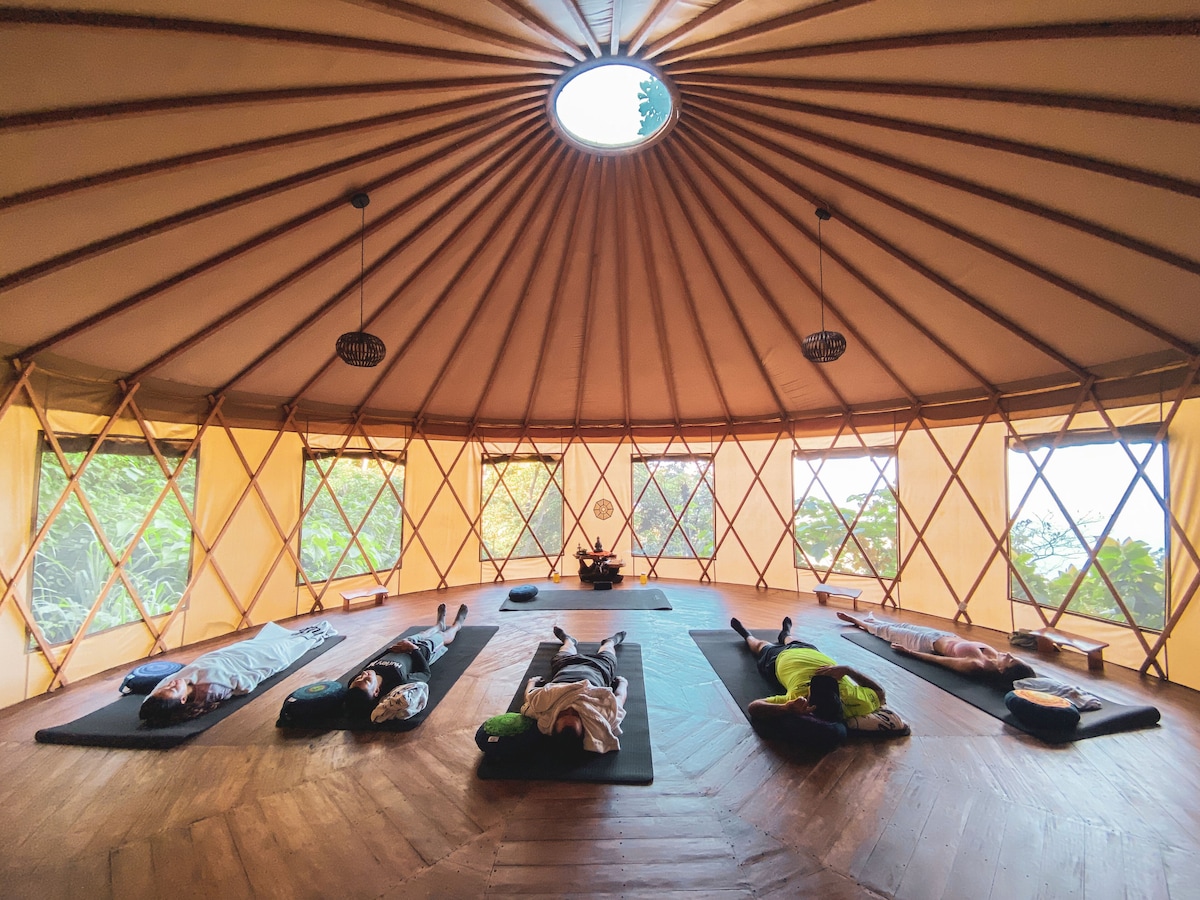 Trekker Glamping (Duplex Suite) image 8