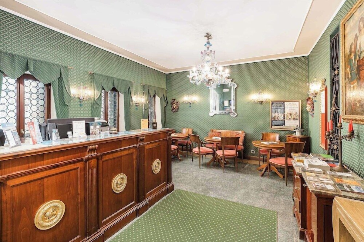 Hotel San Moisè (Classic Double) image 7