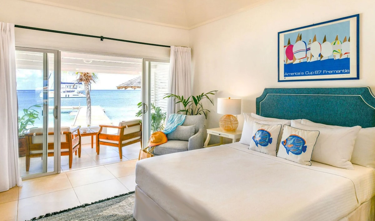 The Inn (Beach cabana) image 2