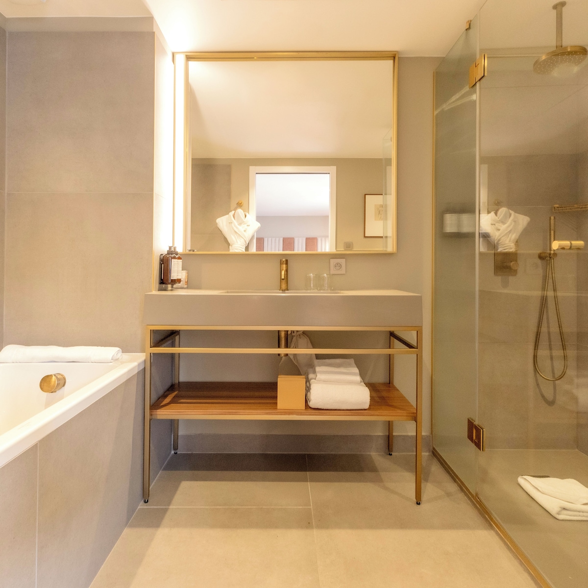 Hôtel Pilgrim (Junior Suite) image 5