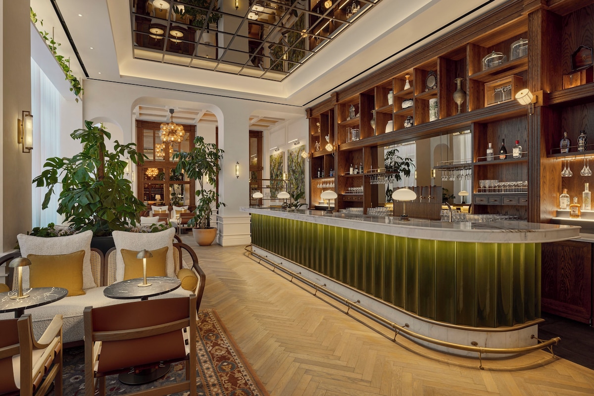 Six Senses London (Superior Room) image 5