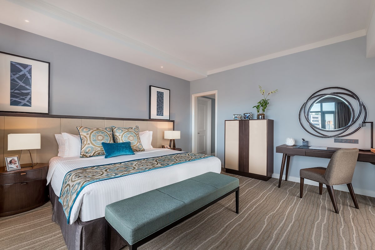 Premier Studio, Ascott Makati
 image 6