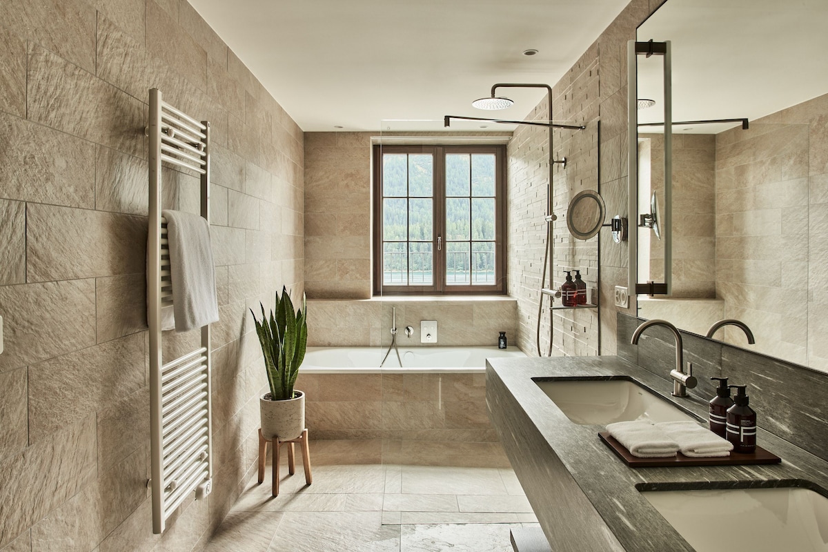 LA MARGNA (Junior Suite) image 6