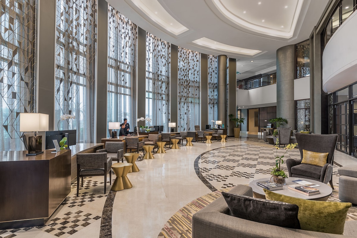 Executive Suite, 1 Bedroom, Ascott Makati
 image 2