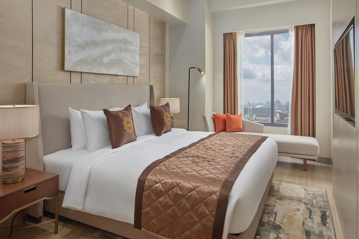 Executive 1 Bedroom Suite, Grand Westside Manila B image 6