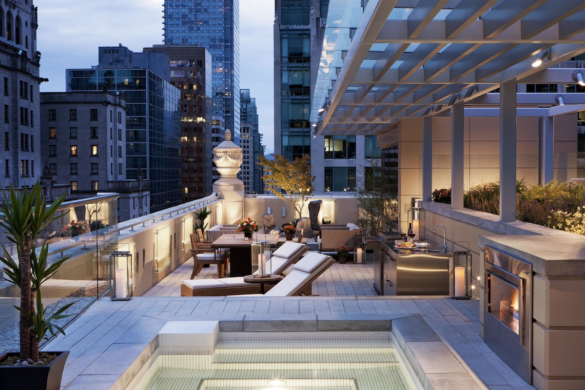 Rosewood Hotel (Superior King Room) image 1