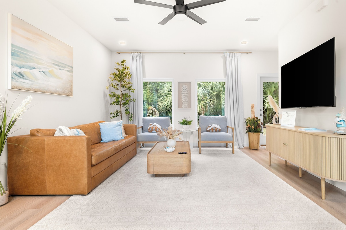 3BR Coastal Retreat near Downtown & Beach image 5