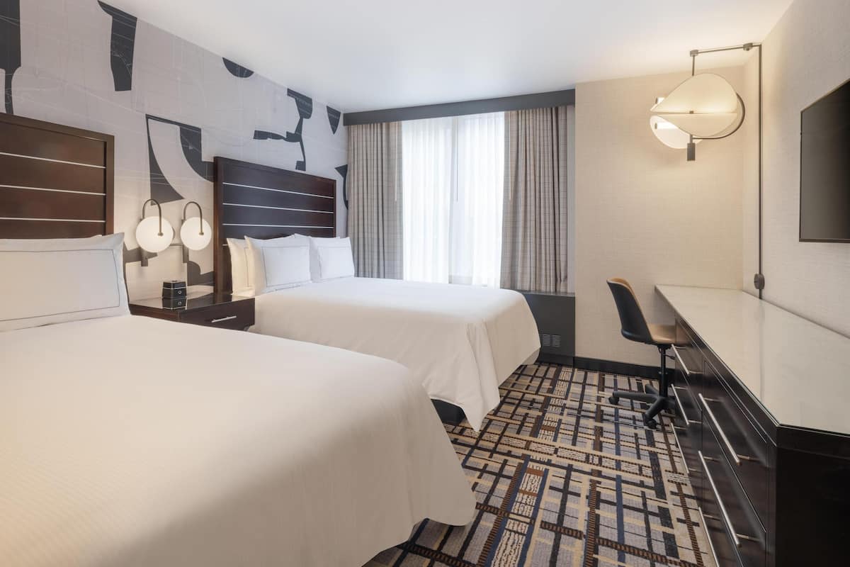 Two double beds Hilton New York Fashion District
 image 5