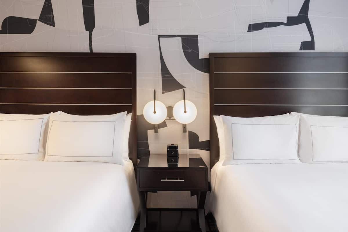 Two double beds Hilton New York Fashion District
 image 6