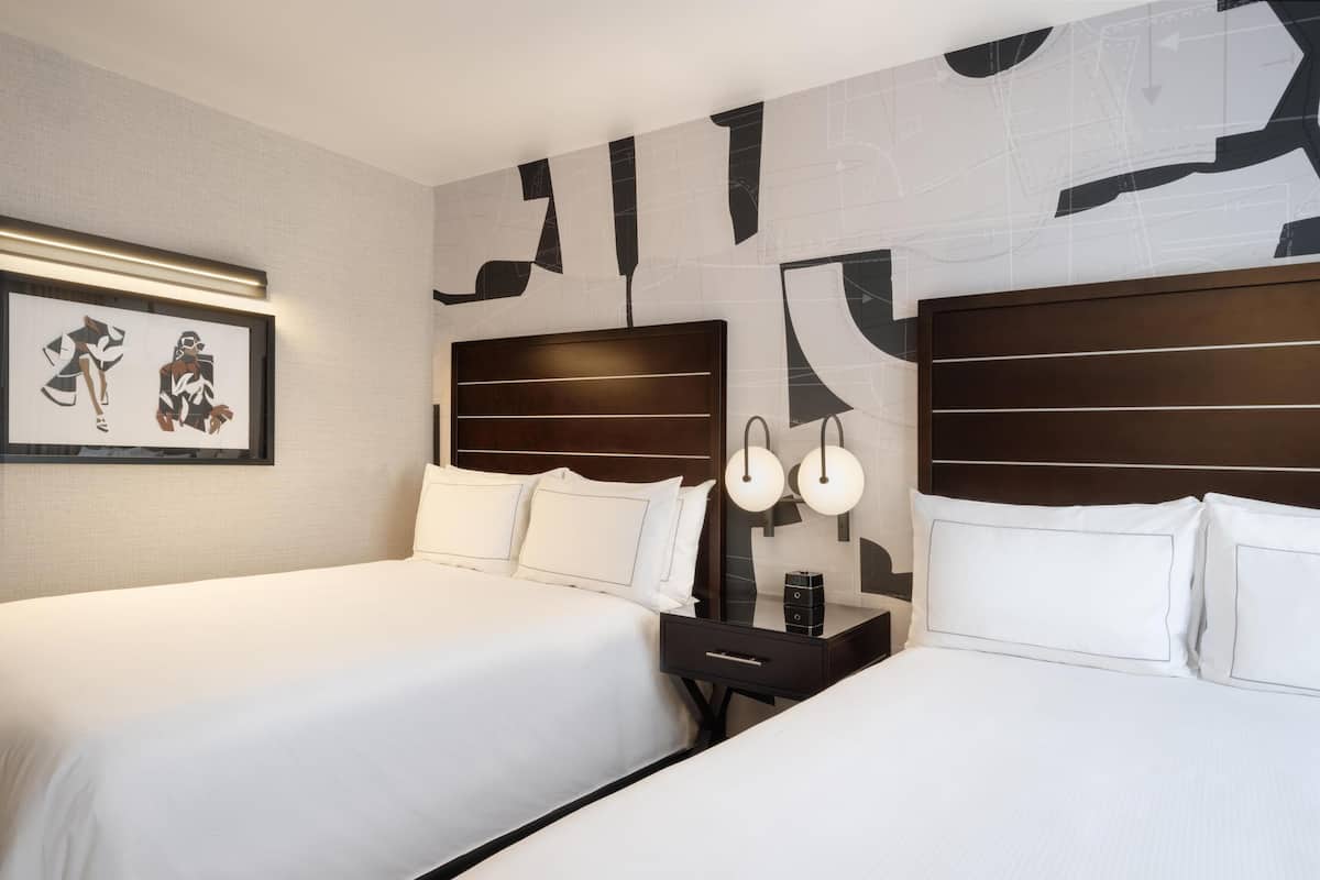 Two double beds Hilton New York Fashion District
 image 7