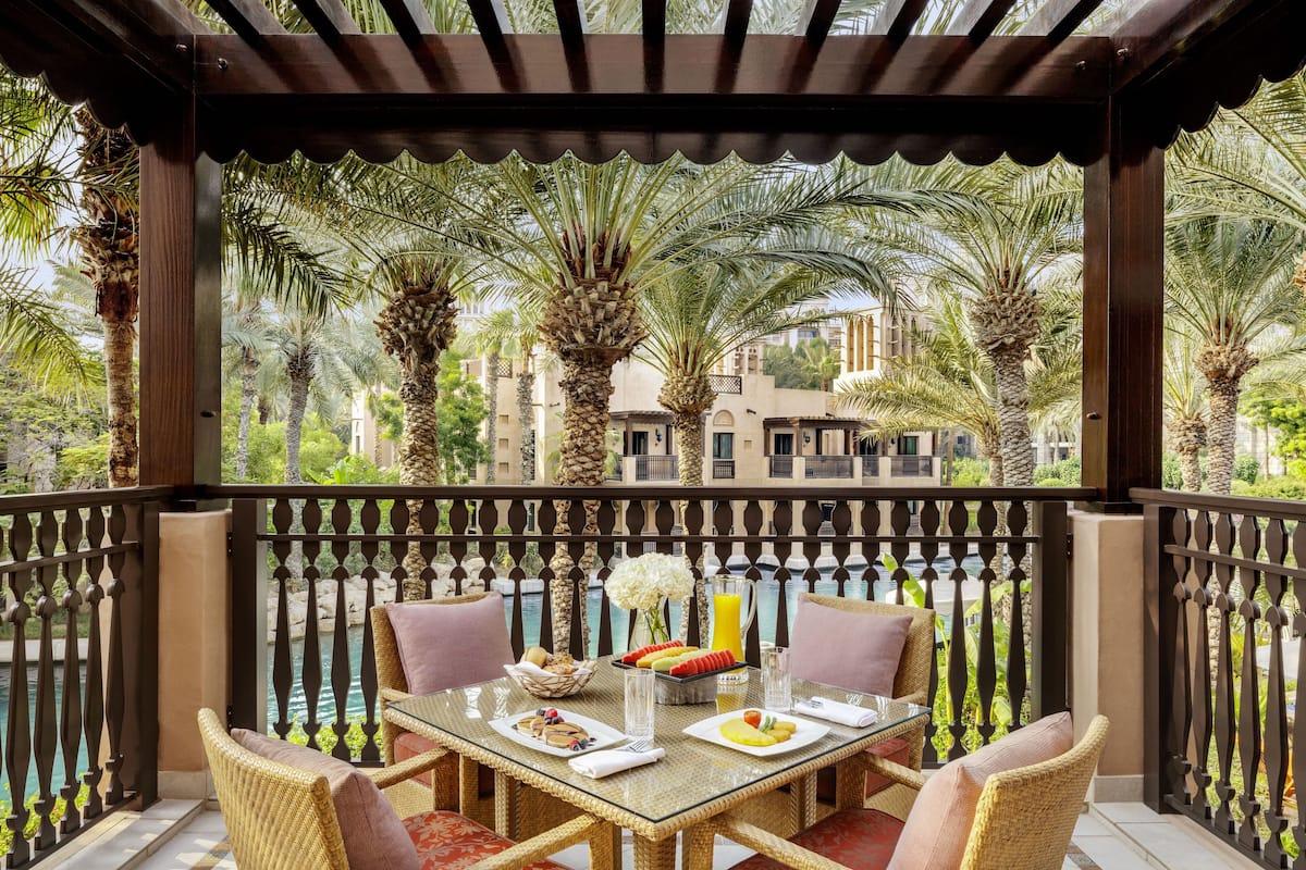 Luxury Villa, 3 Bedrooms Jumeirah Dar Al Masyaf image 1