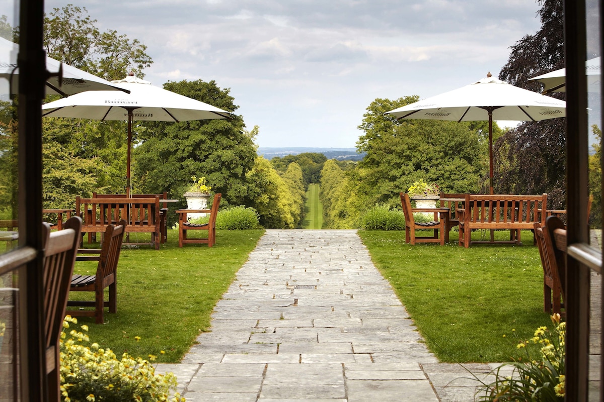 Lainston House (Four Poster Suite) image 9