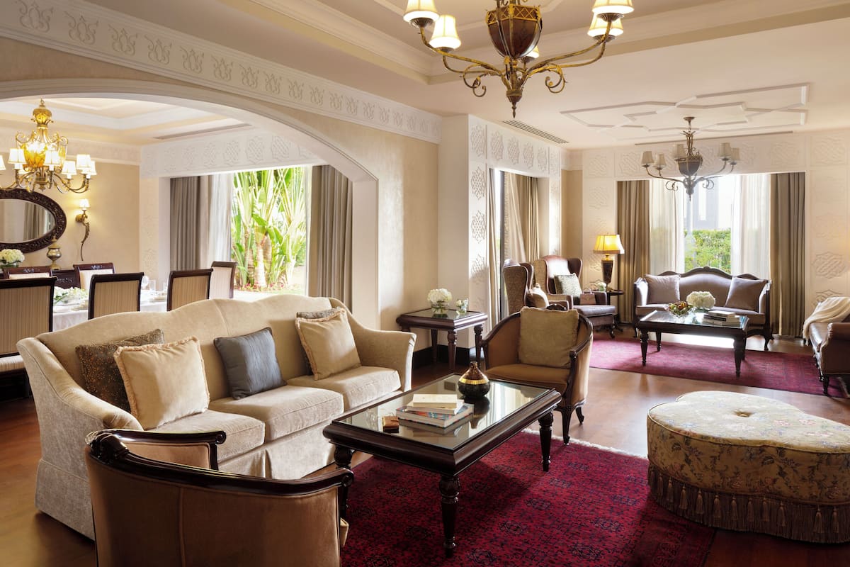 5 Bedroom Royal Villa, Jumeirah Zabeel Saray Dubai image 2