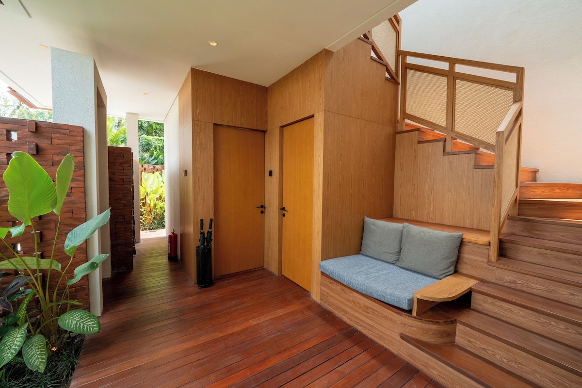 4 Bedrooms Premium Pool Villa, Damara Village Ubud image 4