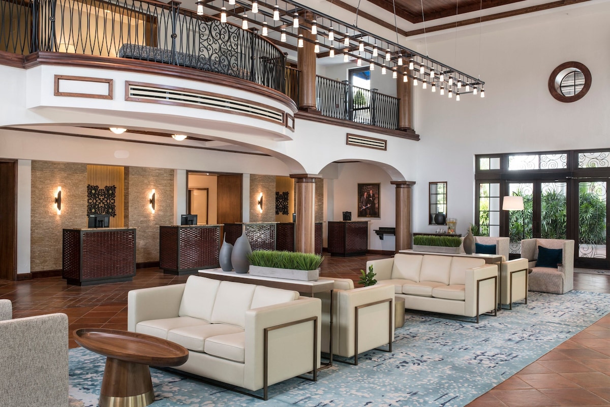 Villa Marriott's Lakeshore Reserve
 image 2