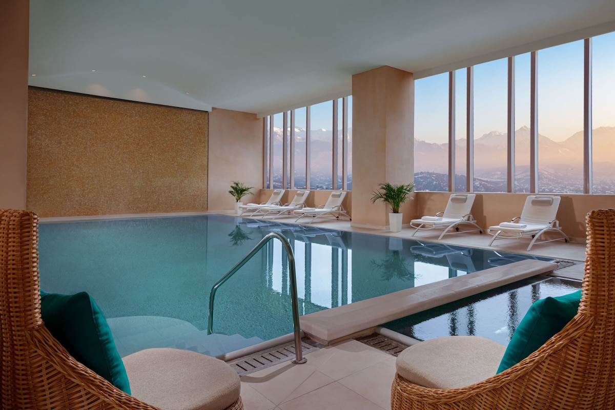 The Ritz, Almaty (Deluxe Room) image 9
