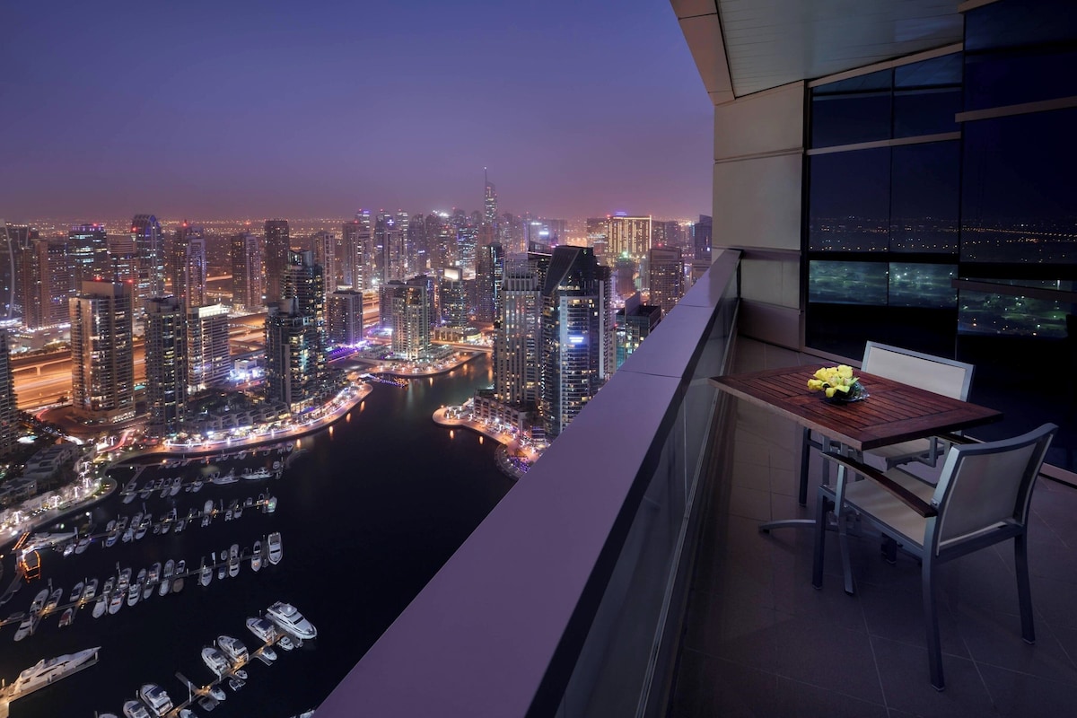 Dubai Marriott Harbour Hotel & Suites
 image 8