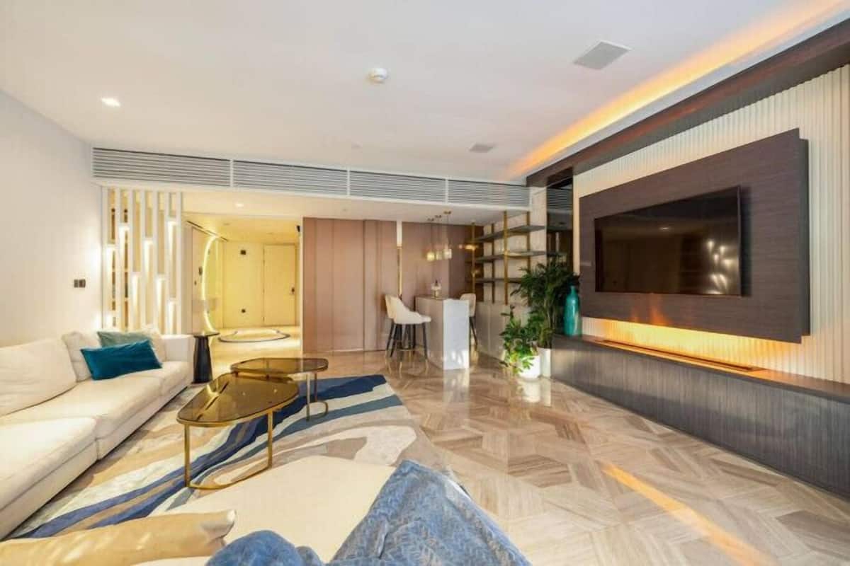 FIVE Palm Residences Apartment, 4 Bedrooms image 3