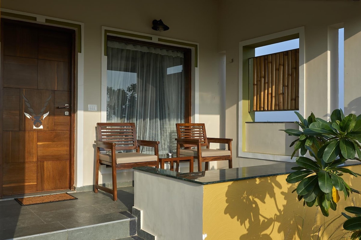 Blackbuck Safari Lodge (Deluxe Room) image 2