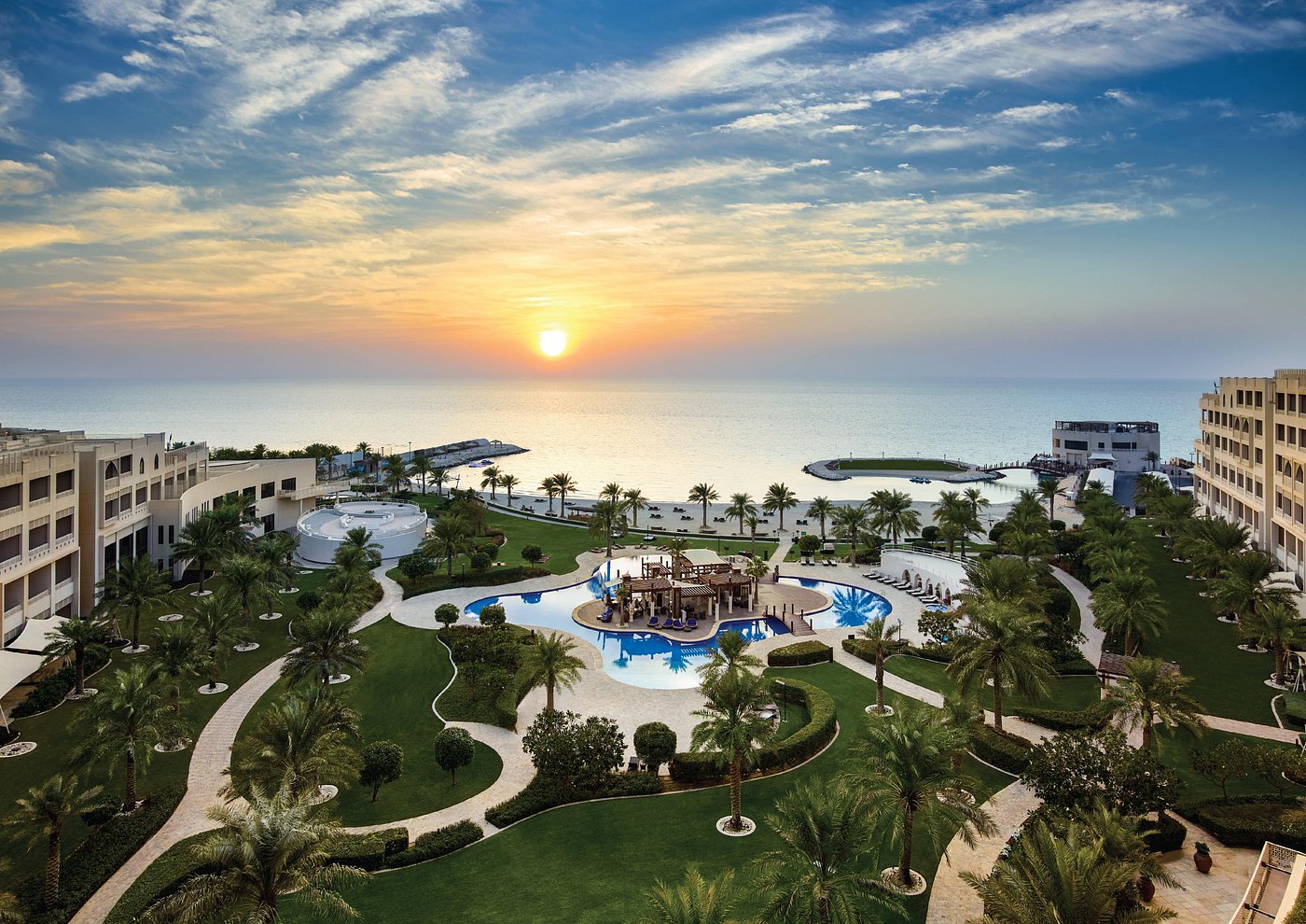 Sofitel Bahrain Zallaq (Opera King Suite) image 1