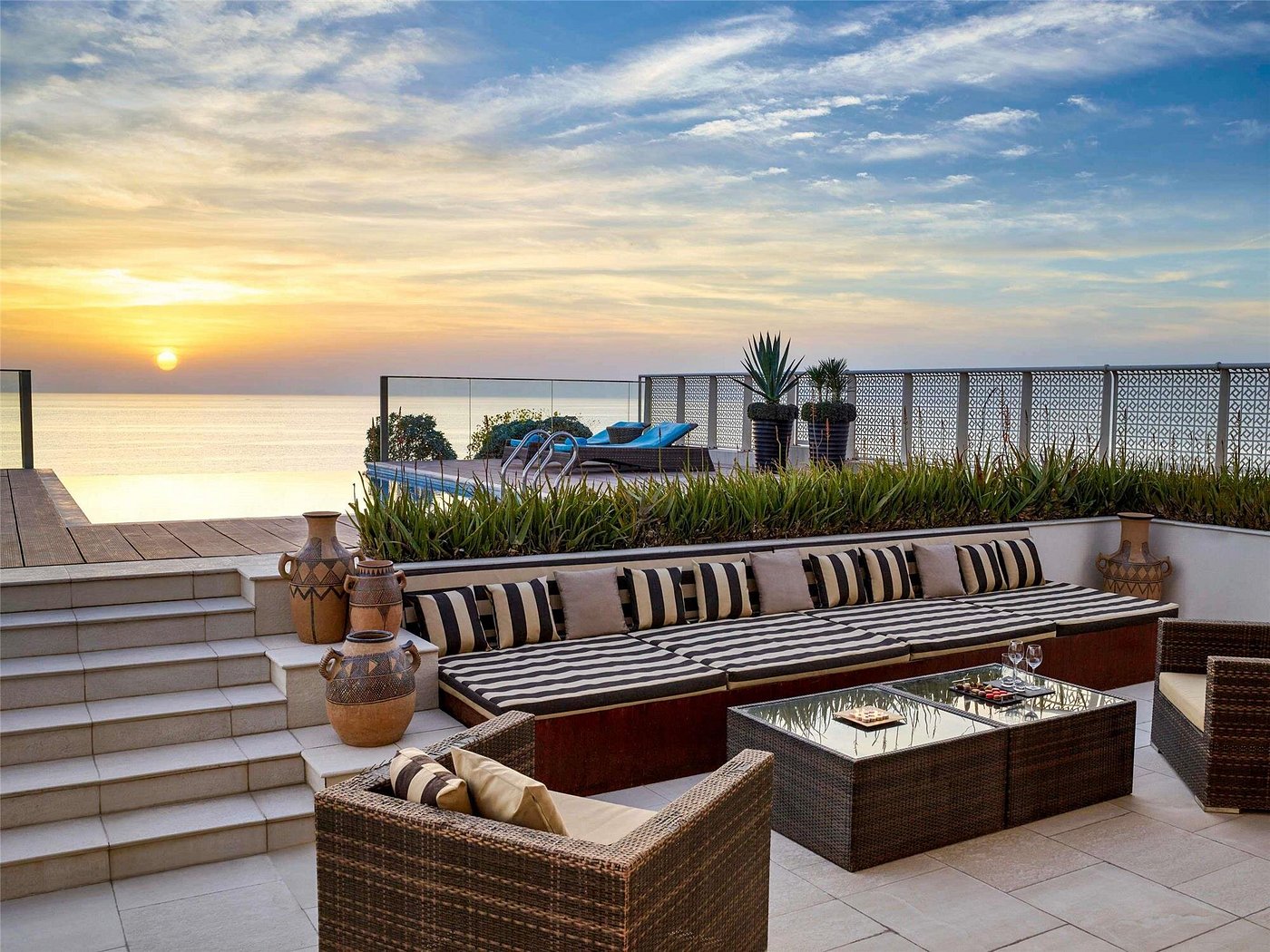 Sofitel Bahrain Zallaq (Opera King Suite) image 3