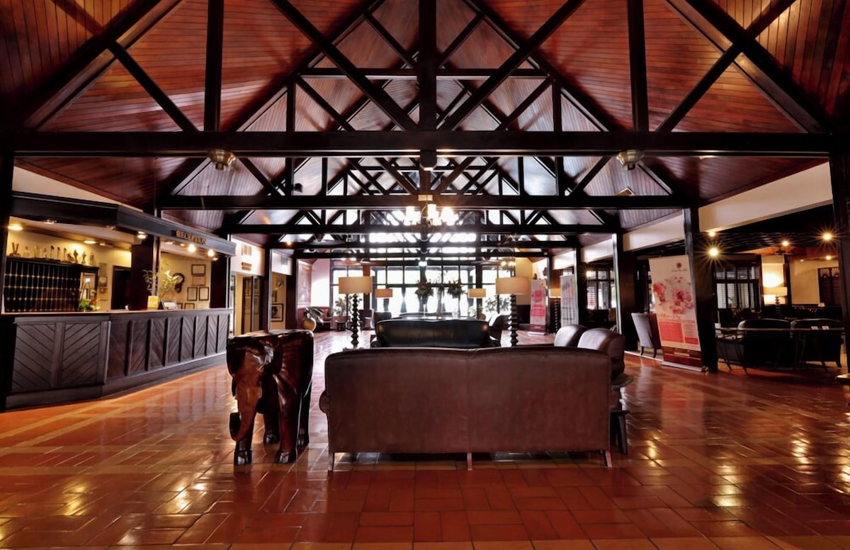 Labadi Beach Hotel (Double Room) image 2