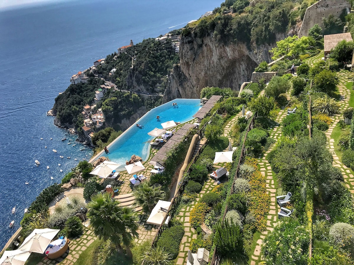 Monastero Santa Rosa (Room with Sea View) image 10