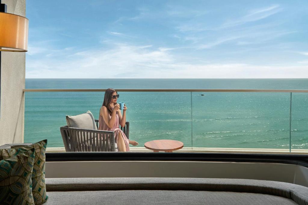 Weligama Bay Marriott Resort & Spa image 4