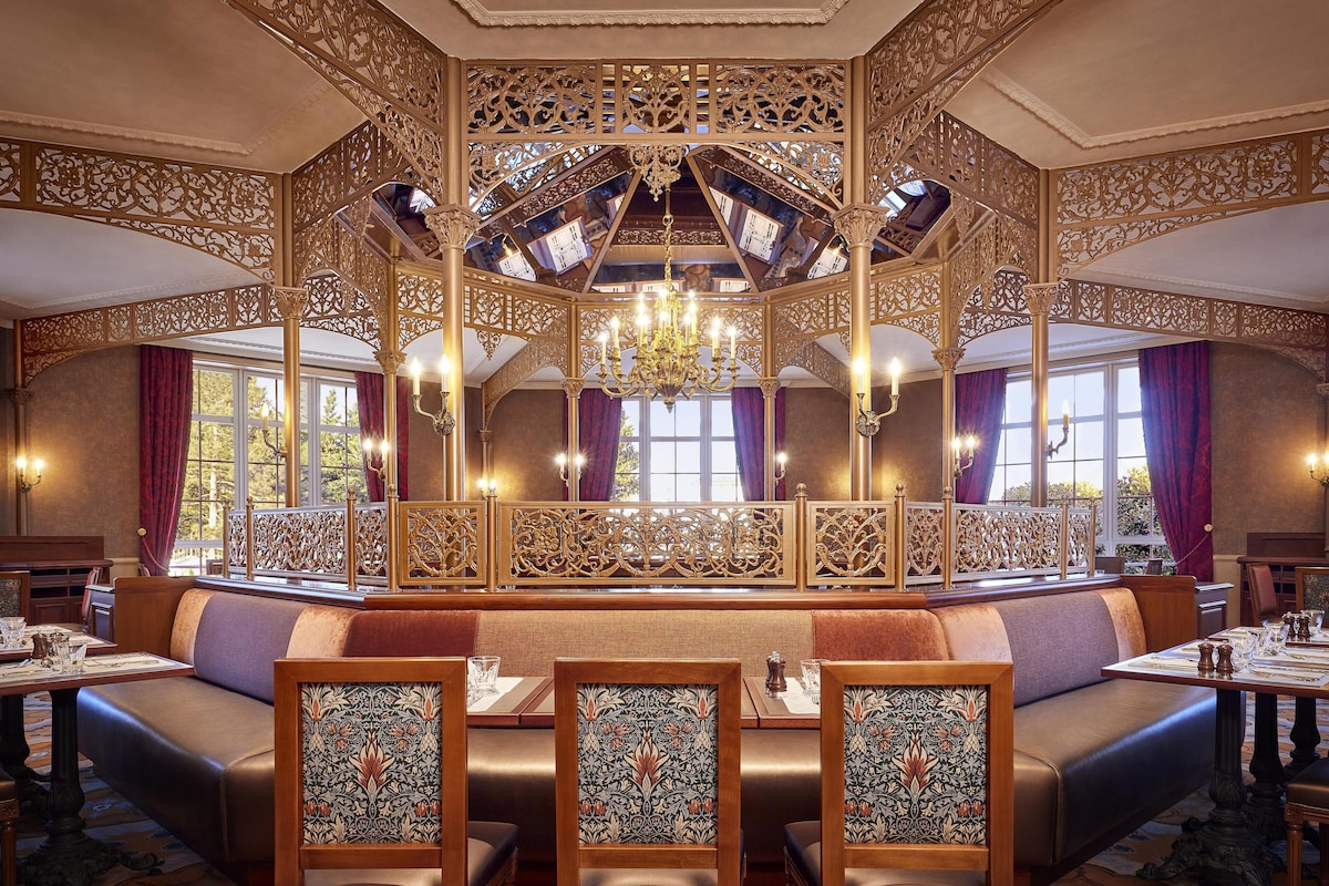 Disneyland Hôtel (Superior Room) image 5