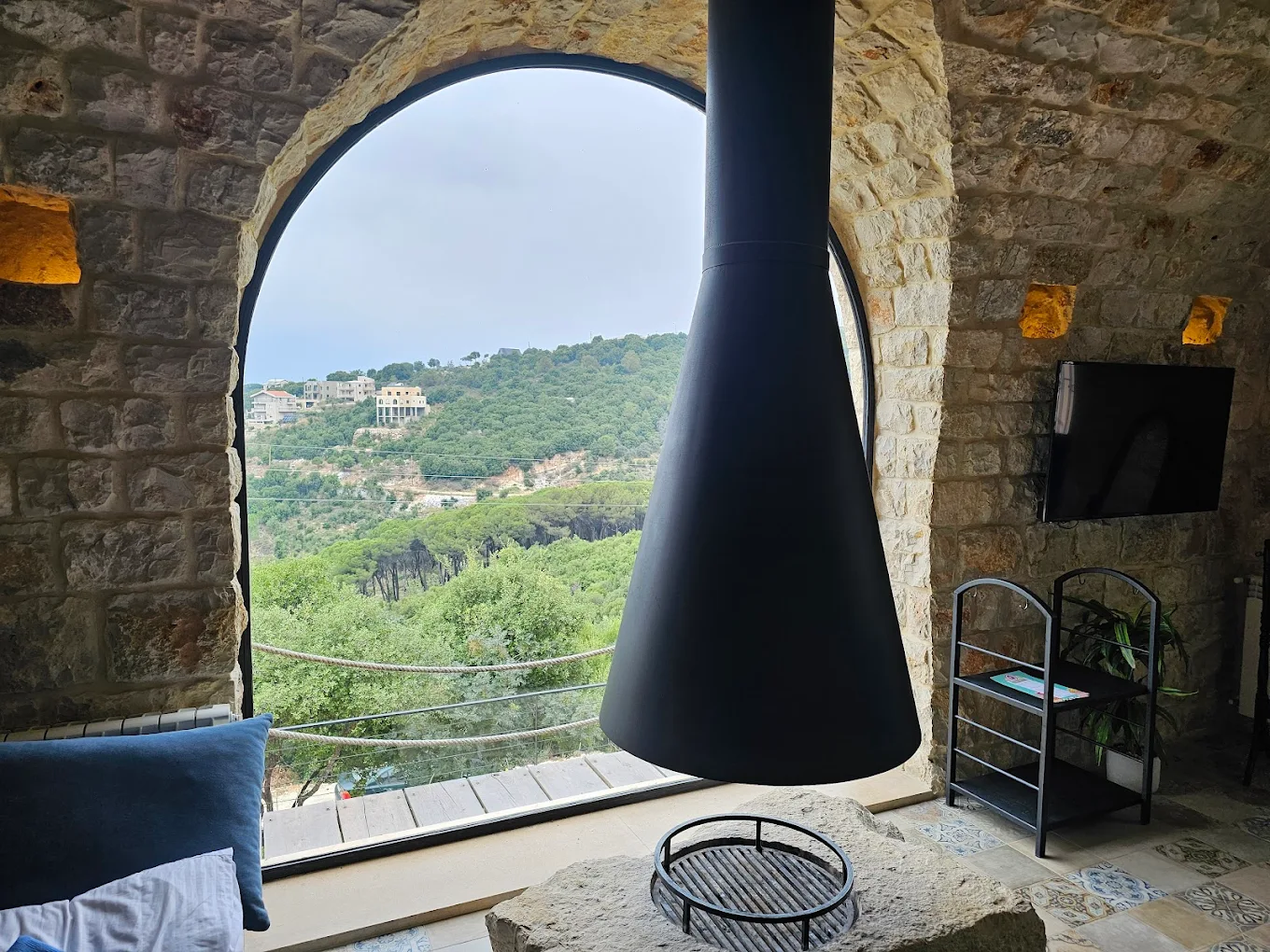 CALMA BATROUN image 6