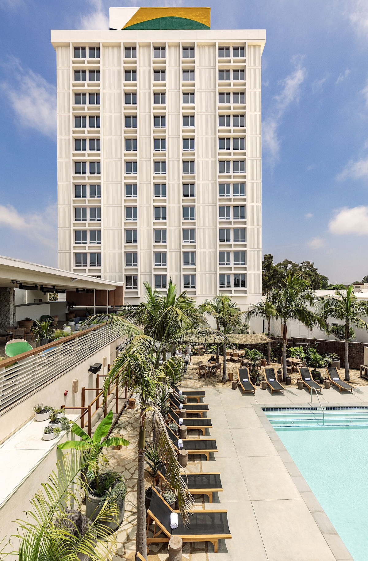 Hotel June West LA (Spacious King) image 1