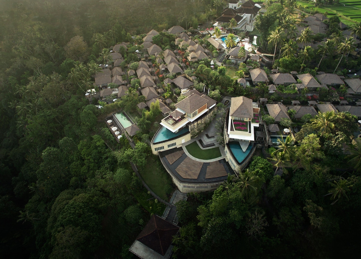 Kamandalu Ubud (Three-Bedroom Villa) image 1