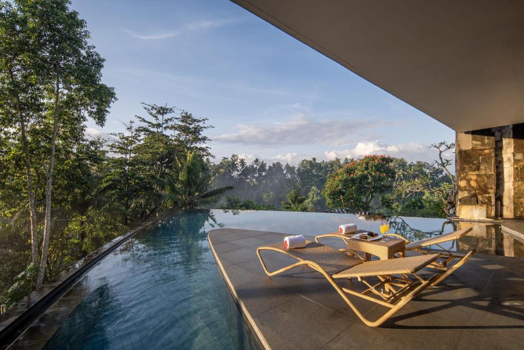 Kamandalu Ubud (Three-Bedroom Villa) image 4