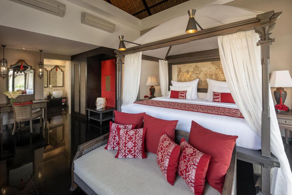 Kamandalu Ubud (Three-Bedroom Villa) image 5