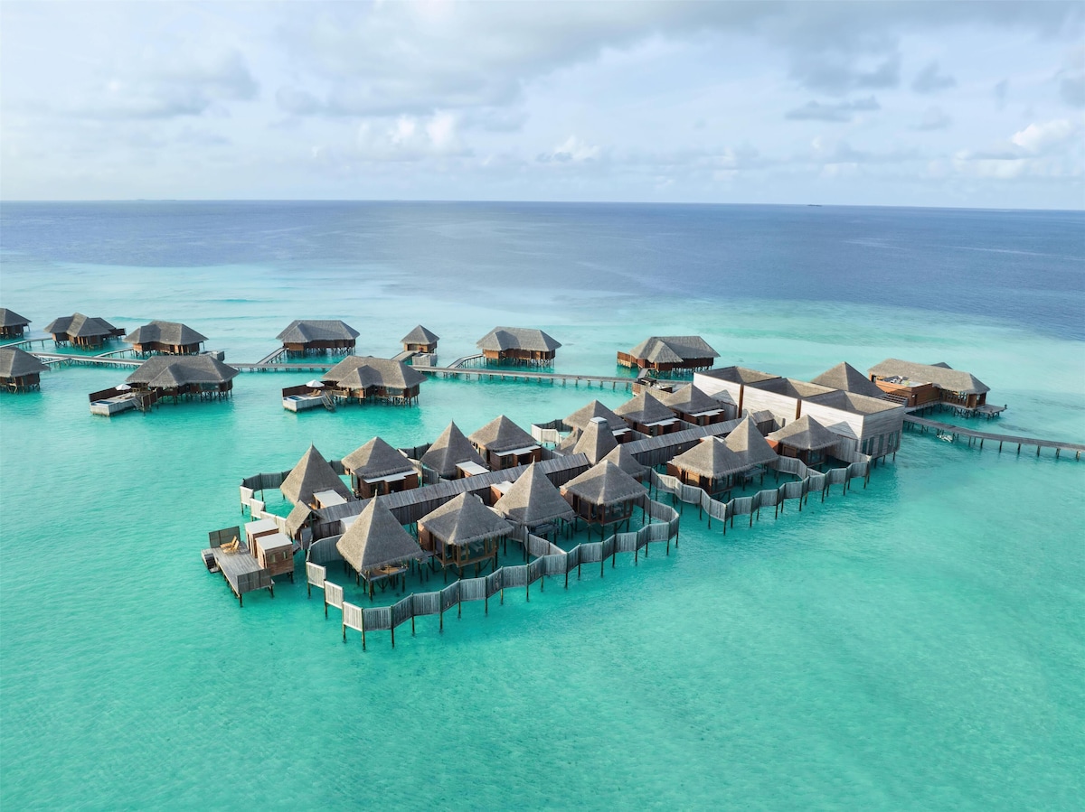 Conrad Maldives Rangali Island image 6