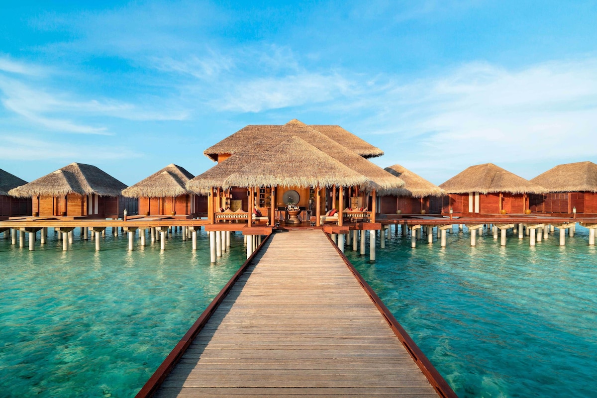 Anantara Dhigu Maldives Resort image 7