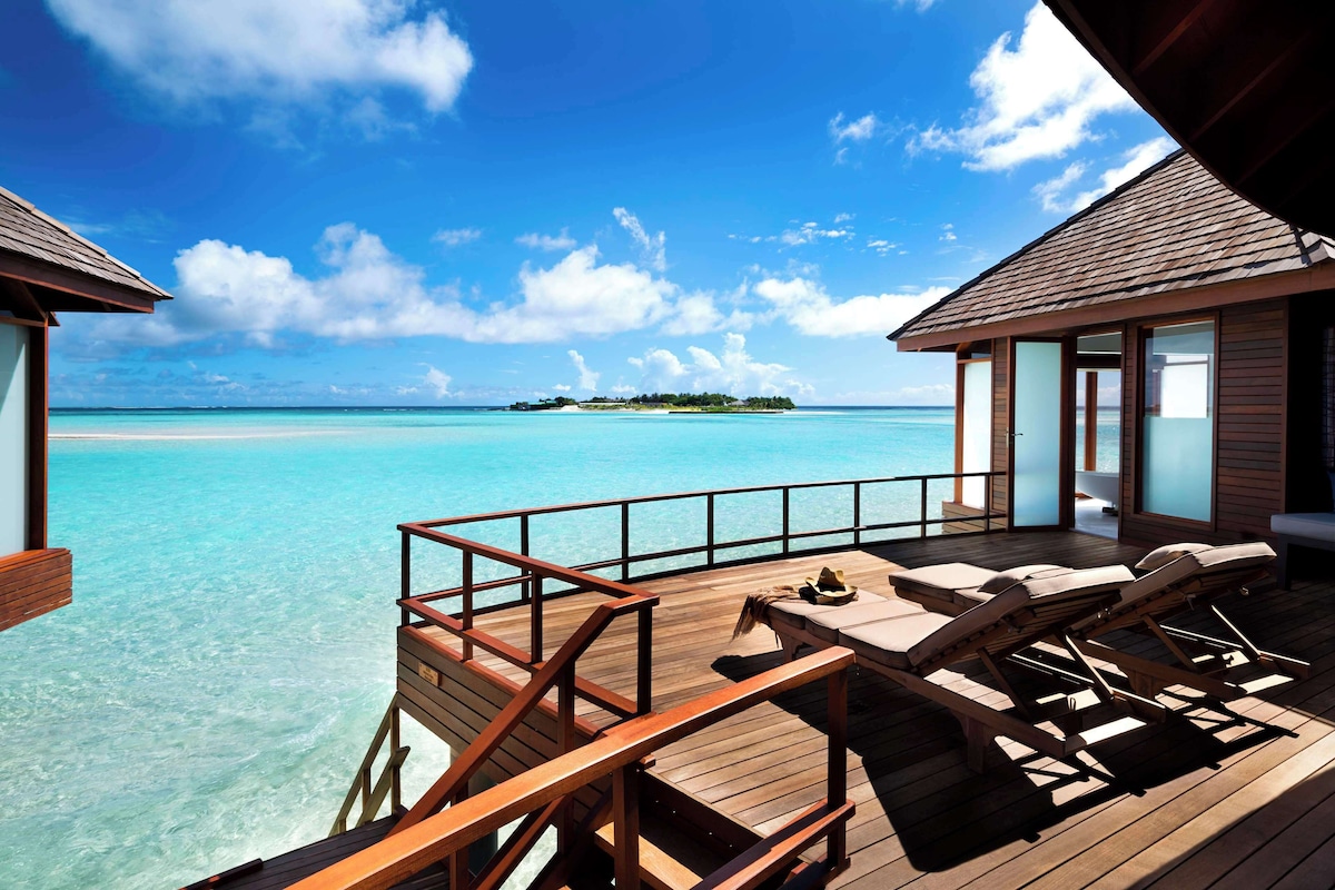 Anantara Dhigu Maldives Resort image 8