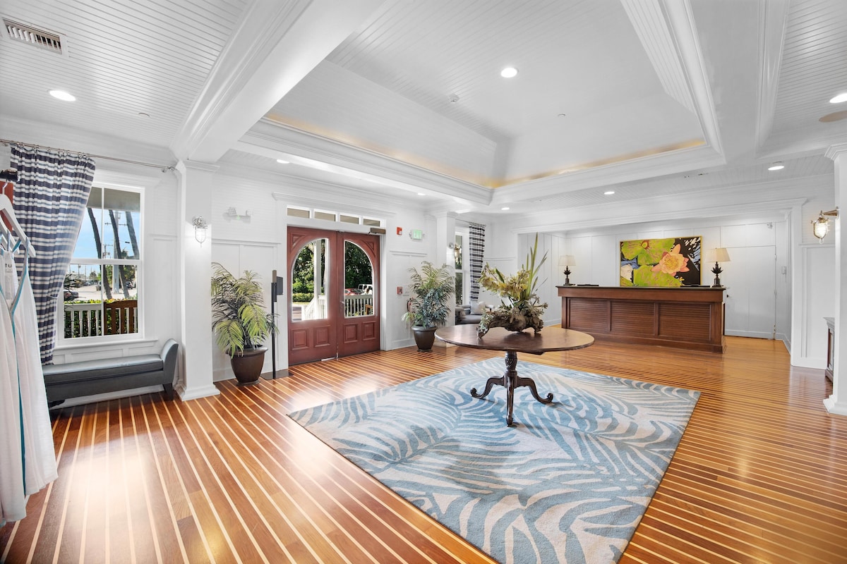 Tranquility Bay (Garden King Guestroom) image 9