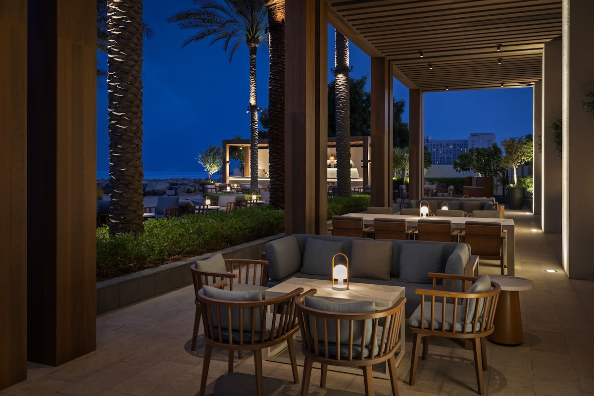 Palace Beach Resort Fujairah (Room City View) image 2